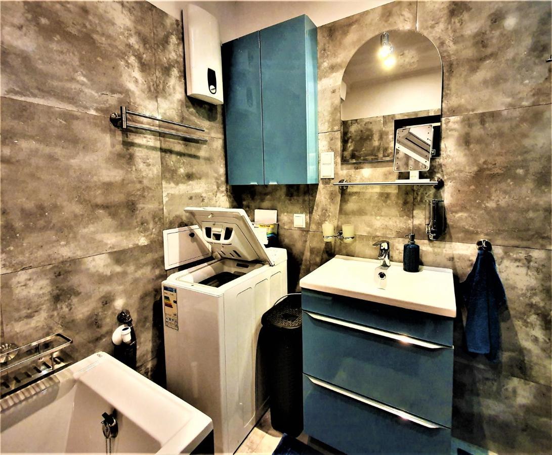 Gaj Apartment - Air Condition, Free Parking Krakow Bagian luar foto